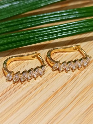 Monalisa Home Altın  Renk Lüks Gösterişli Figürlü Küçük Yuvarlak Küpe