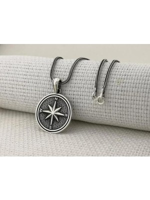 Yuvarlak Pusula Tasarılı 925 Ayar Gümüş Erkek Kolye