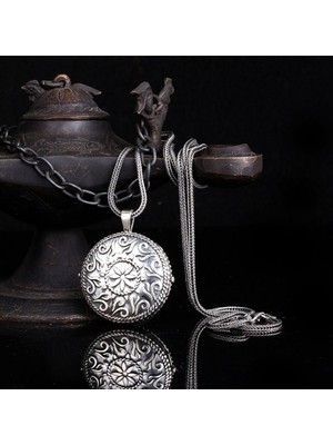 Otantik Açılabilir Oval Muska Kabi 925 Ayar Gümüş Erkek Kolye