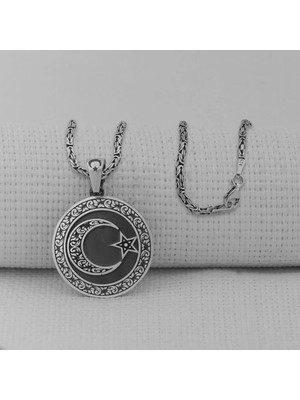 Siyah Gravur Işlemeli  Ay Yıldız 925 Ayar Gümüş Erkek Kolye