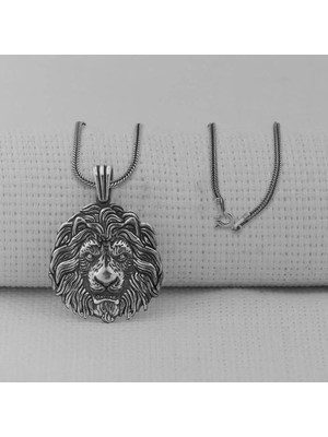 Yeleli Aslan  925 Ayar Gümüş Erkek Kolye