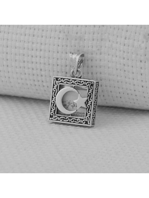 Ay Yıldız Kare Tasarımlı 925 Ayar Gümüş Erkek Kolye