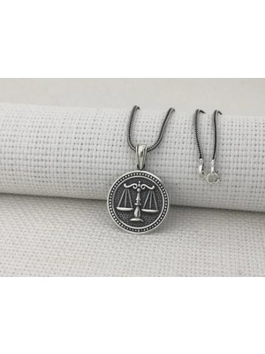 Terazi Tasarımı 925 Ayar Gümüş Erkek Kolye