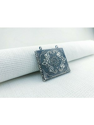 Güneş Simgeli Muska Kabi 925 Ayar Gümüş Erkek Kolye