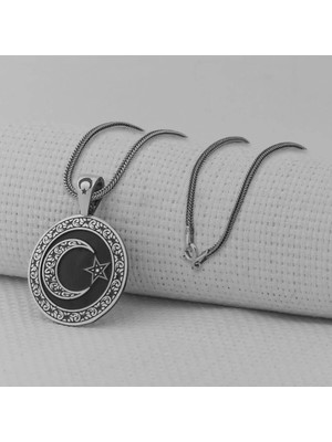 Siyah Gravur Işlemeli Büyük Boy Ay Yıldız 925 Ayar Gümüş Erkek Kolye