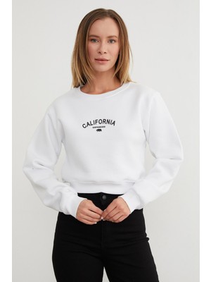 3 Iplik California Yazı Baskılı Crop Sweatshirt