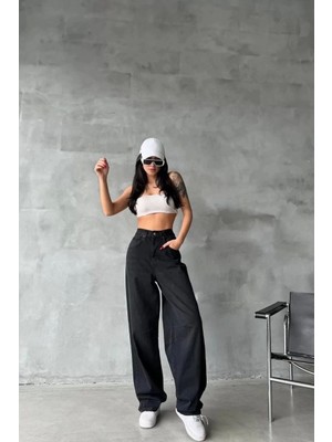 Arkadan Tokalı Jeans Pantolon Siyah
