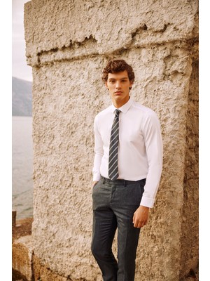 Ütü Gerektirmeyen Non-Iron Comfort Fit Geniş Kesim %100 Pamuk Klasik Yaka Gömlek