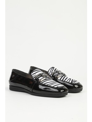 Siyah Beyaz Kadın Loafer PC-55211