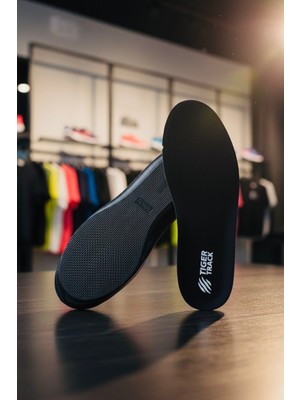 Daily Spor ve Günlük Kullanım İçin Ultra Konforlu Ortopedik Ayakkabı Tabanlığı Kadın Erkek