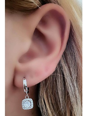 Pırlanta ışıltısında swarovski taşlı gümüş sallantili halka küpe 1cm