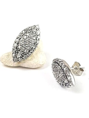 Pırlanta Işıltısında zirkon taşlı gümüş bayan küpe