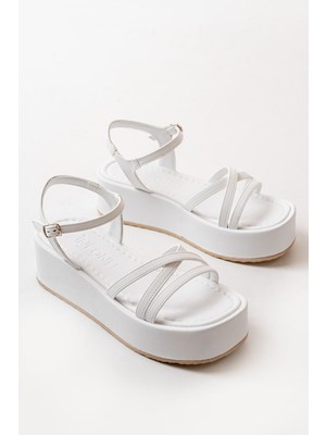 861-1016 Beyaz Dolgu Kadın Sandalet