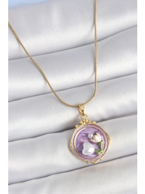 316L Çelik Gold Renk Zincir Mor Mineli İncili Çiçek İşlemeli Portre Model Kadın Kolye