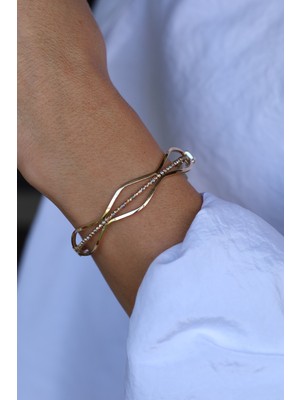 14 Ayar Altın Üç Sıra Dalgalı Dorika Kelepçe