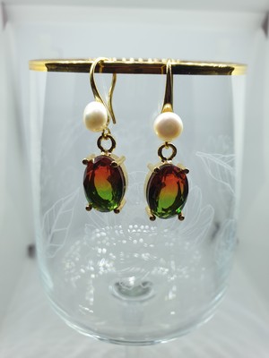 Turmalin Orjinal Doğal Taş Altın Kaplama Incili Mengeç Sallantılı Oval Küpe