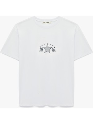 Rahat Kalıp Kısa Kollu Bisiklet Yaka Pamuklu Arkası Baskılı Tişört