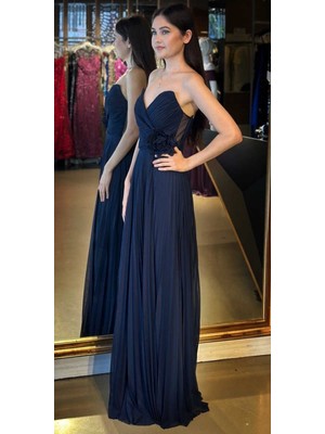 Lacivert Straplez Yaka Çiçek Detaylı Kloş Etekli Tül Uzun Abiye Elbise 11003