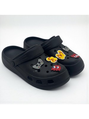 Pienn Oyun Figürlü Siyah Terlik – Çocuk / Unisex