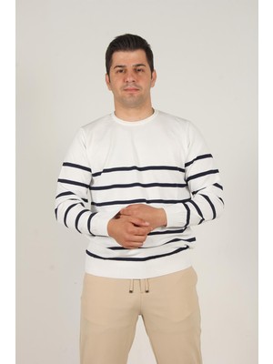 3004 O Yaka Çizgili Kazak