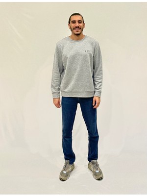 Erkek Bisiklet Yaka Rahat Kalıp 3 Iplik Kalın Ar Nakışlı  Sweatshirt SPR24SW33