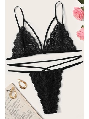 Kadın Siyah Dantel Sütyen Külot Takımı