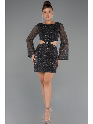 Uzun Kol Cut Out Pullu Mini Gece Elbisesi ABK2438