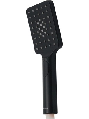 Modern Siyah Duş Başlığı ile Şıklık ve Konforu Bir Arada Yaşayın