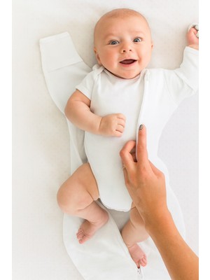 Le Touche Bebek Kundak - Eldiven Manşetli Uyku Tulumu & Kolları Yukarı Kundak (0-3 Ay, 3-6 Ay, 6-9 Ay)