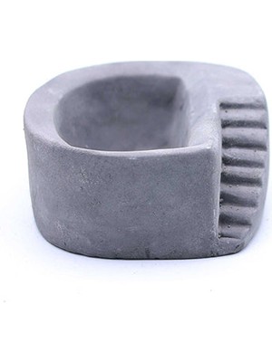 Merdivenli Beton Saksı Gri