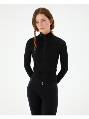 Ayma Active Kadın Siyah EcoVero™ Viskoz Dar Fit Spor Üst Parmak Delikli Cepli Özellikli