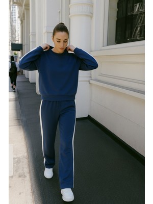 Şerit Detaylı Modal Kumaş Ikili Takım