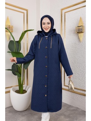 Nisan Kadın Büyük Beden Ara Boy Kapüşonlu Düğmeli Kapitone Ceket/mont