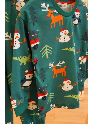 Yılbaşı Temalı Pijama Takımı - Yeşil