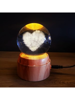 Kalp Tasarımlı Dönen Cam Küre