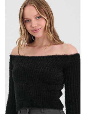 Kadın Sakallı Omzu Açık Triko Kazak Siyah