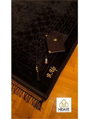 Kişiye Özel Isimli Kadife Peluş Seccade, Kadife Kapak Yasin ve Inci Tesbih Hediyelik Çeyizlik Set