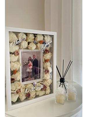 Verda Çerçeve Kişiselleştirilebilir Beyaz Ahşap Anı Çerçevesi 25x35 cm Tasarım Modeli