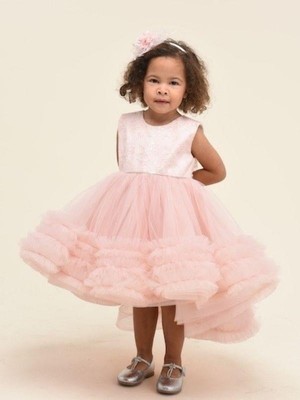 Kız Çocuk Işleme Detaylı Önü Kısa Arkası Uzun Taçlı Tasarım Abiye