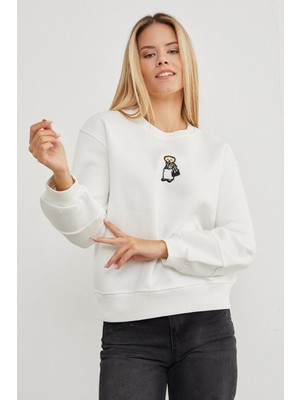 3 Iplik Ayıcık Nakışlı Bisiklet Yaka Sweatshirt