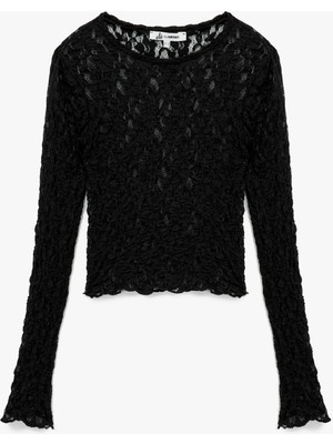 Slim Fit Uzun Kollu Bisiklet Yaka Dantel Bluz