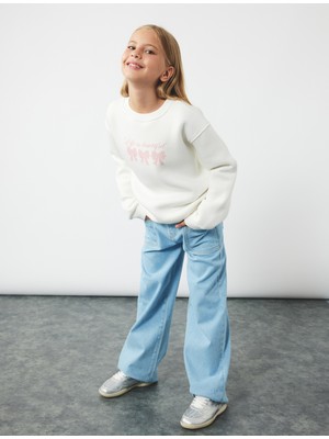 Pamuklu Cep Detaylı Rahat Kesim Geniş Paça Denim Pantolon