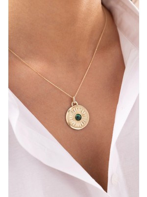 Zümrüt Renkli Taşlı Vintage Güneş 14 Ayar Altın Kolye