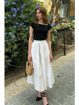 Madmext Beyaz Pileli Cepli Kadın Midi Boy Etek Dokuma Kumaş ile Şık Tasarım MG2536