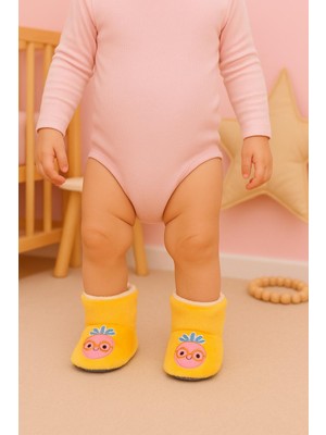 Pico Baby Bebek & Çocuk Kaydırmaz Tabanlı Kışlık Peluş Ev Botu Çilek Desenli Nefes Alabilir Kumaş