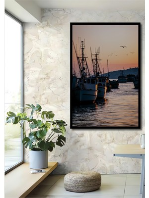 Çerçeve Görünümlü Gün Batımı Balıkçı Tekneleri Yağlı Boya Görünümlü Dekoratif Ahşap Ofis Kare Tablo