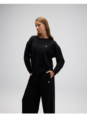 Ellesse Kadın Sweatshirt EF527-BK Siyah Rahat Kesim Tasarım Sezonluk Kullanım İçin