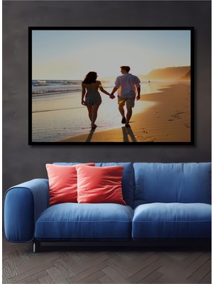 Çerçeve Görünümlü Aşkla Sahilde Yürüyüş Yağlı Boya Görünümlü Dekoratif Ahşap Işyeri/ofis Kare Tablo