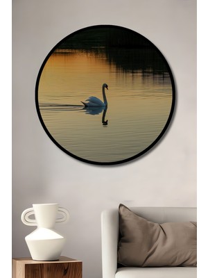 Çerçeve Görünümlü Altın Işıkta Kuğu Gölü Yağlı Boya Görünümlü Dekoratif Ahşap Ofis Yuvarlak Tablo