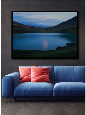 Çerçeve Görünümlü Sakin Göl Manzarası Yağlı Boya Görünümlü Dekoratif Ahşap Işyeri/ofis Kare Tablo